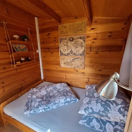 Agroturystyka Polana Giebultow Obok Swieradowa I Zamku Czocha, Domki Caloroczne, Ogrzewanie, Klimatyzacja, Sauna - Zapytaj O Dostepnosc Mirsk