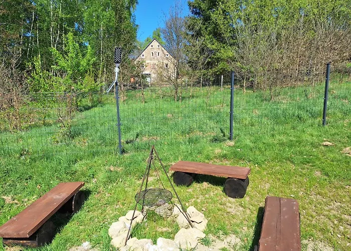 Dom wakacyjny W Górach Izerskich 4 I 6 Osobowy, Agroturystyka, żywe Zwierzęta, W Pełni Wyposażone, Plac Zabaw Dla Dzieci, Ognisko Z Kijkami I Rusztem, Ogrzewanie I Klimatyzacja, Latem Basen Mirsk