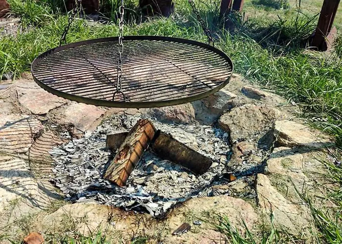 W Górach Izerskich 4 I 6 Osobowy, Agroturystyka, żywe Zwierzęta, W Pełni Wyposażone, Plac Zabaw Dla Dzieci, Ognisko Z Kijkami I Rusztem, Ogrzewanie I Klimatyzacja, Latem Basen