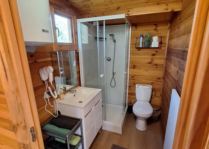 Dom wakacyjny W Górach Izerskich 4 I 6 Osobowy, Agroturystyka, żywe Zwierzęta, W Pełni Wyposażone, Plac Zabaw Dla Dzieci, Ognisko Z Kijkami I Rusztem, Ogrzewanie I Klimatyzacja, Latem Basen Mirsk